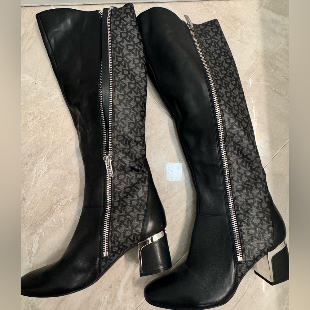 DKNY KNEE HIGH BOOTS - Picture 2 of 13